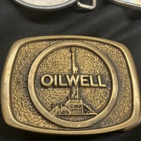 Assorted Lot of 6 of Vintage Belt Buckles Brass Silver Novelty - Picture 3 of 13